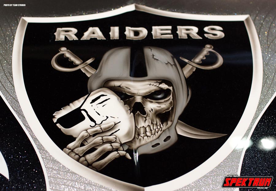 Check out this Raiders-inspired airbrush work at the DUB Show
