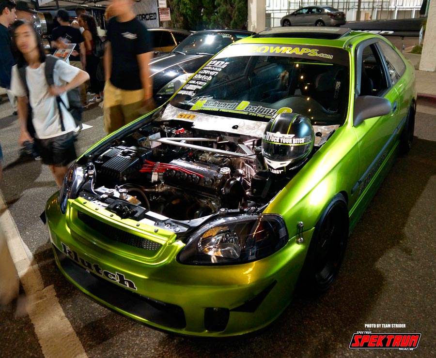 This awesome Honda shows it guts off at the show
