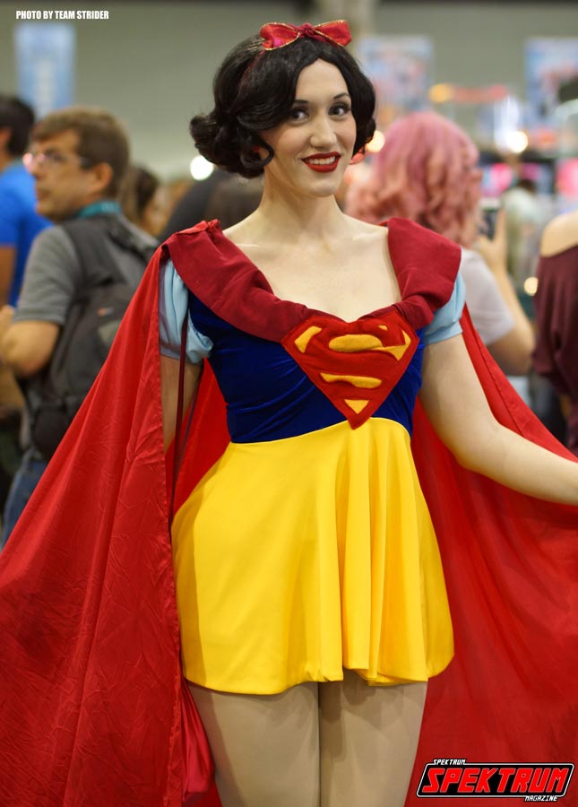Beautiful Supergirl/Cinderella cosplay mash-up