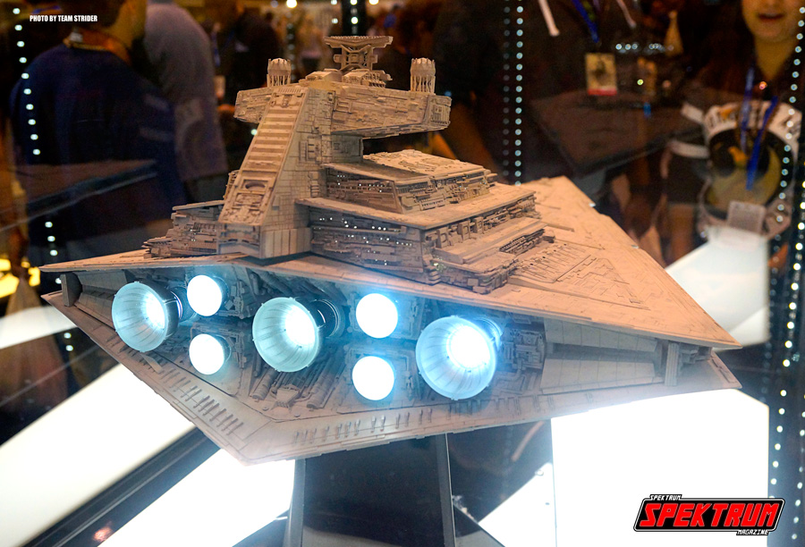 Star Destroyer model with fully functioning lights